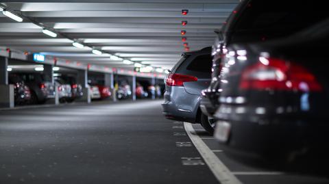 Autostrady i drogi szybkiego ruchu pustoszeją