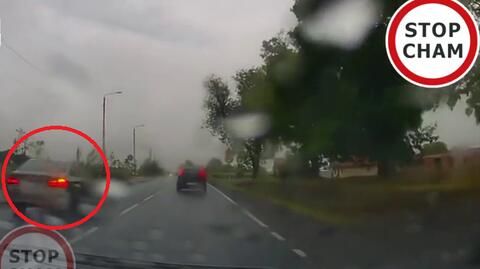 Nieoznakowany radiowóz w akcji
