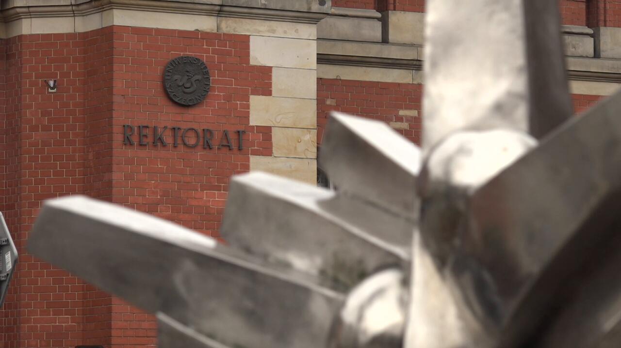 Studenci skarżą się na wykładowcę. "Rosyjska agentura"