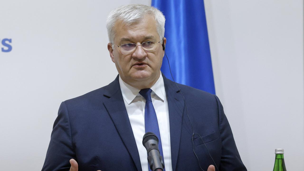 Szef ukraińskiej dyplomacji odpowiada węgierskim władzom: jesteście pachołkiem Kremla