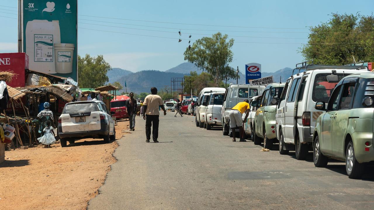 Ceny paliw niemal podwoiły się w trzy miesiące. Władze winią poprzedni rząd