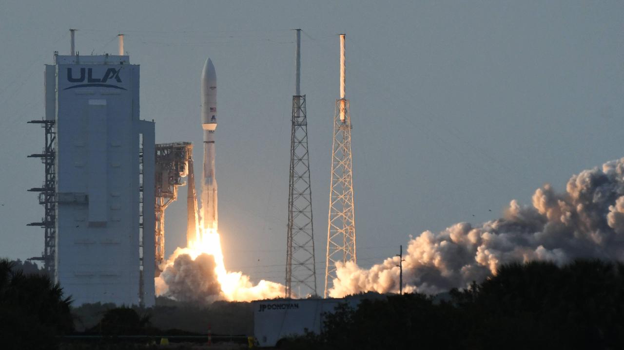 Bezos chce konkurować z Muskiem. Amazon wystrzelił satelity