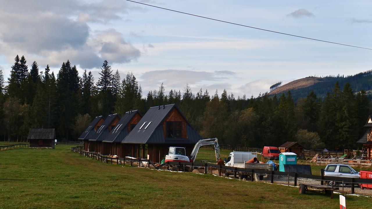 Góral z USA zabudowuje polanę u stóp Tatr. "Jedna wielka samowola"