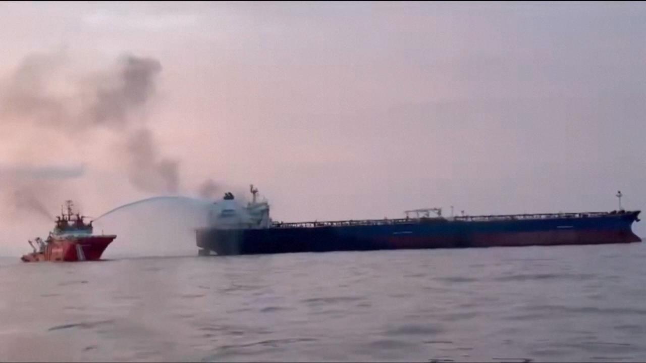 Ataki dronów na rafinerię i tankowce rosyjskiej floty cieni. "Znaczący cios"