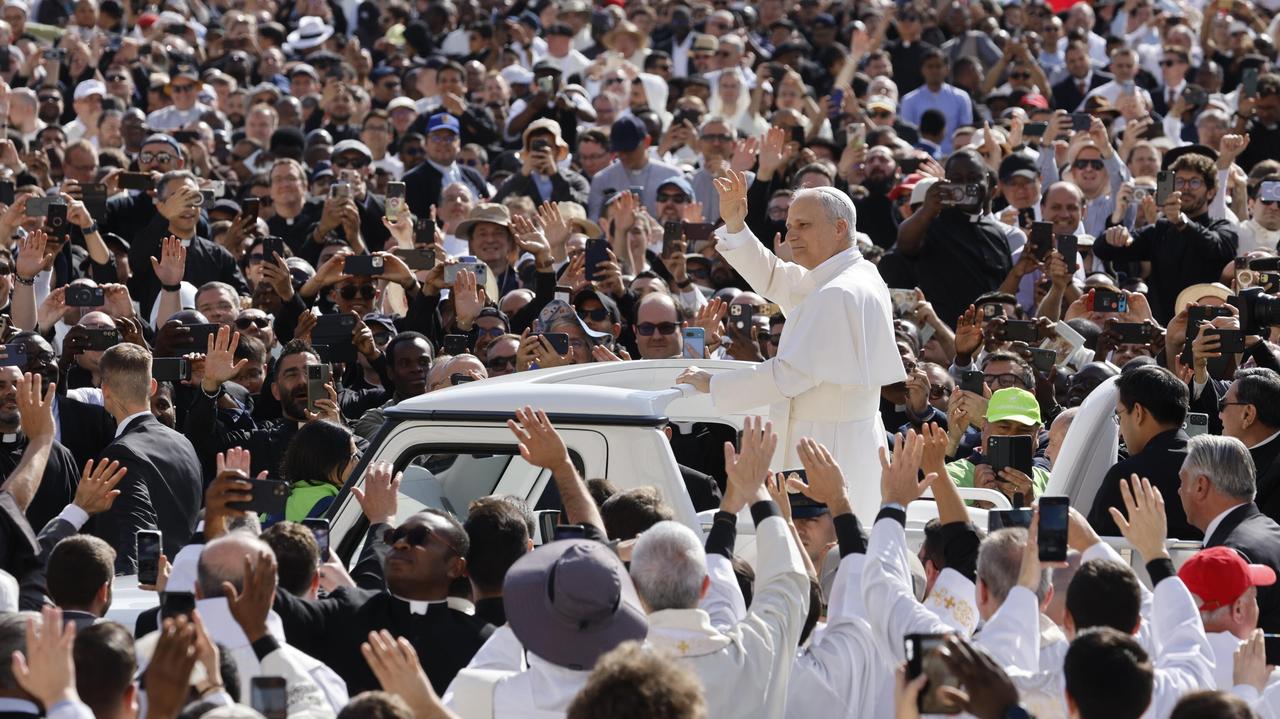 Na inauguracji papież "wykroczył poza protokół"