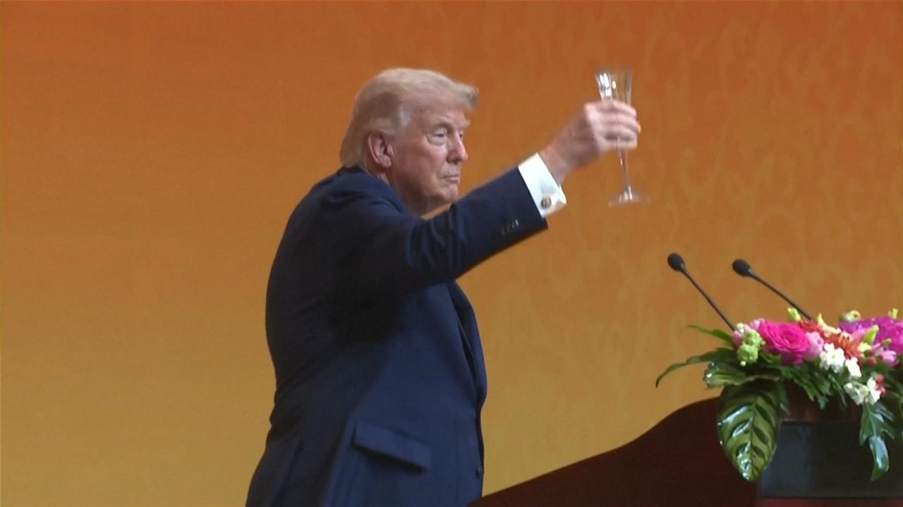 Uroczysty bankiet na cześć Trumpa. Jeden szczegół zwraca uwagę