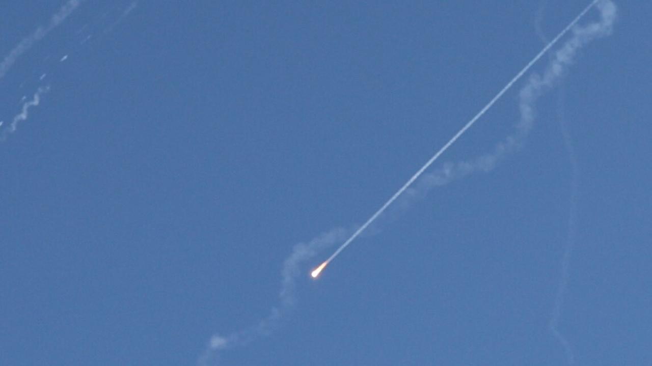 Iran odpowiada Izraelowi i USA. Atak rakietowy i 