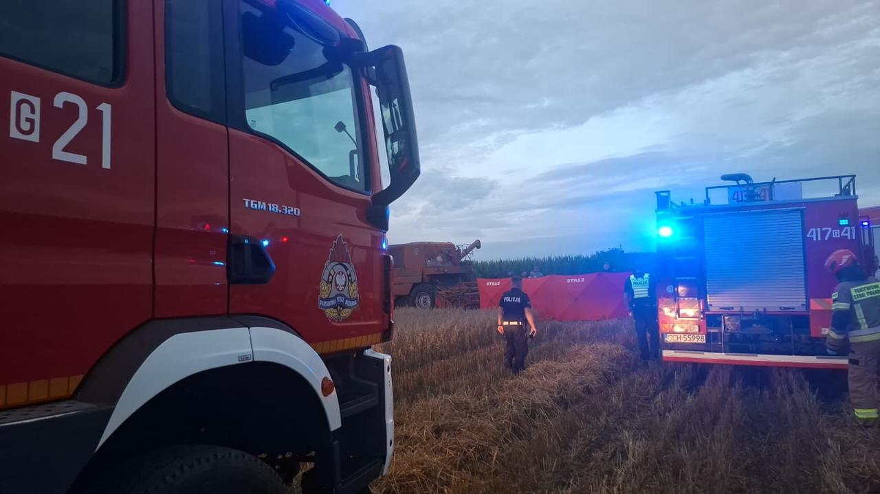 Tragedia na polu. Ojciec przejechał kombajnem syna