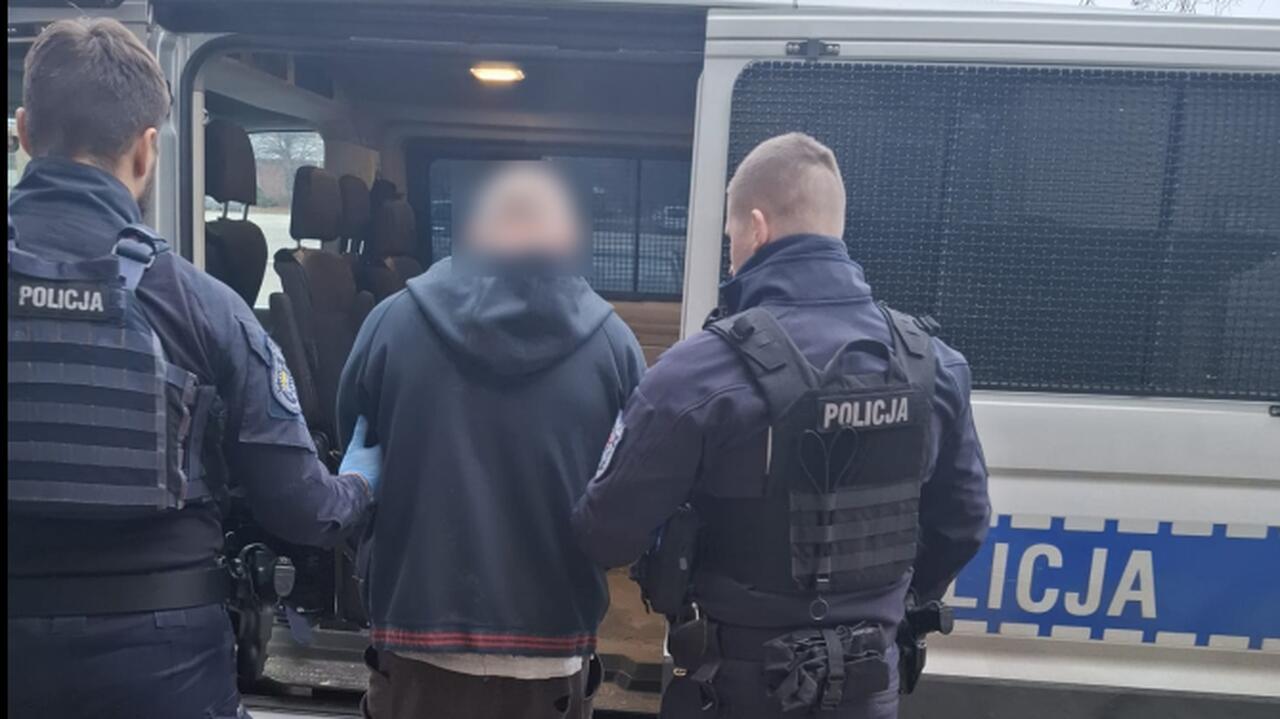 Potrącił 35-latkę i zostawił na ulicy. Po kilku dniach wpadł w ręce policji