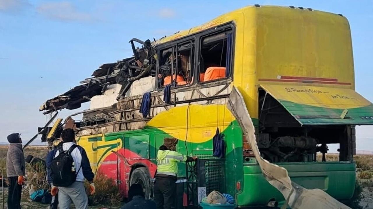 Boliviyada Avtobus Qəzaya Uğradı: 31 Nəfər Həlak Oldu