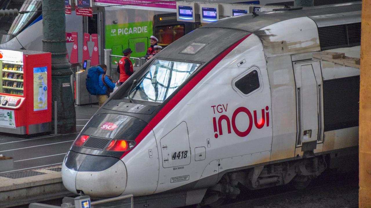 Nagrała próbę gwałtu w pociągu pod Paryżem. Zatrzymano podejrzanego