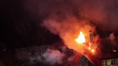 Pożar budynku pod dawnym internacie w Zgierzu 