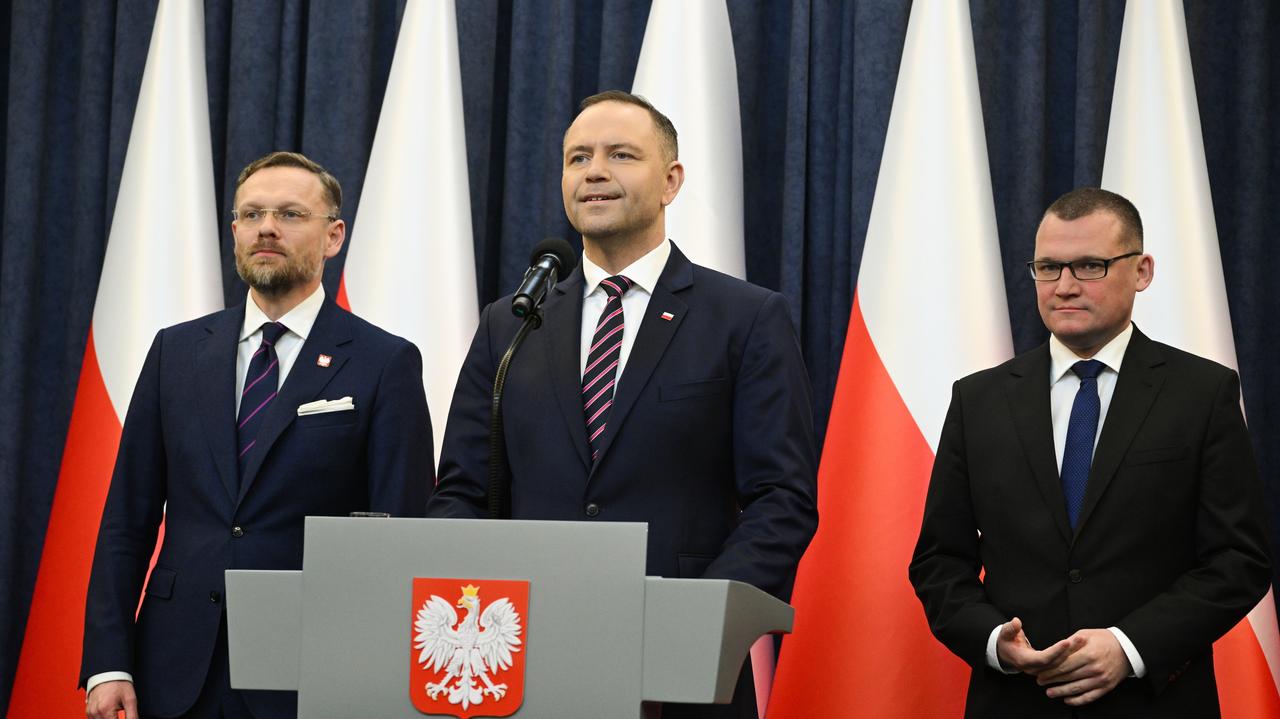 "Albo prezydent bardzo wolno się uczy, albo ma wokół siebie bardzo złych doradców"