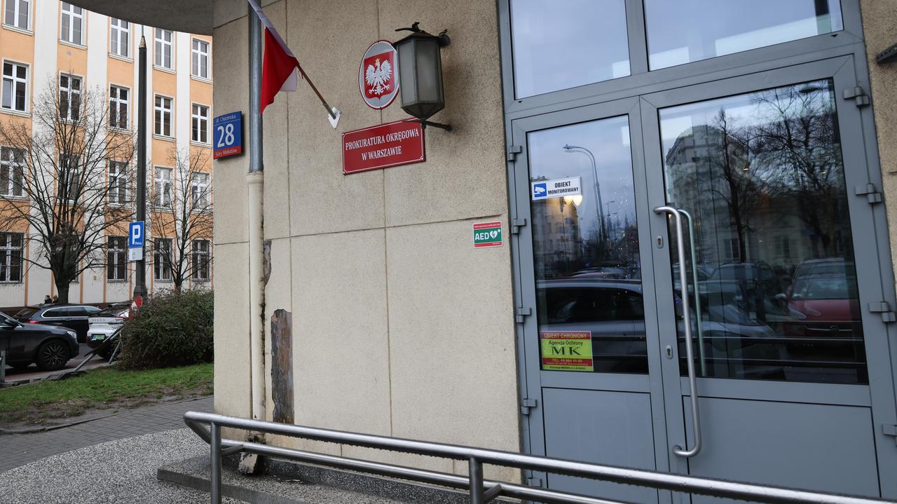 "Podrobiony dokument w postaci testamentu". Prokuratura o sprawie Piebiaka