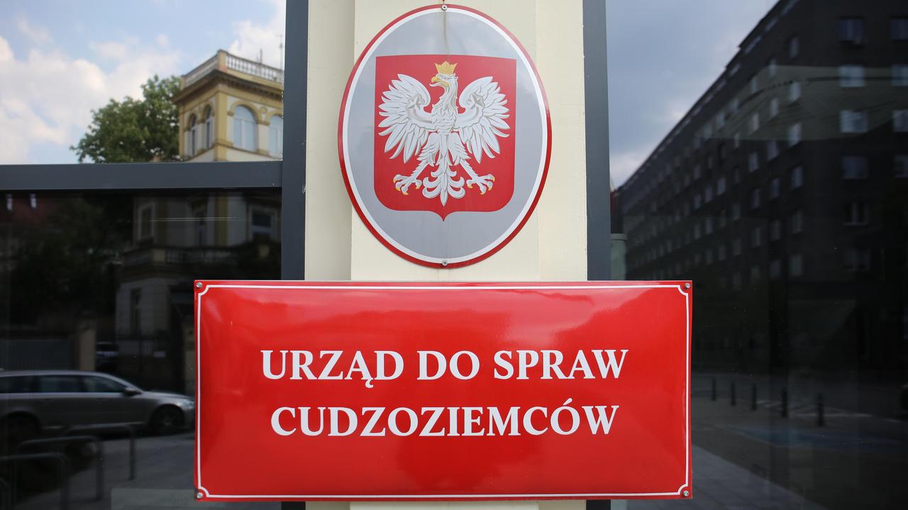 Rekord wniosków o azyl w Polsce? Podwójna manipulacja