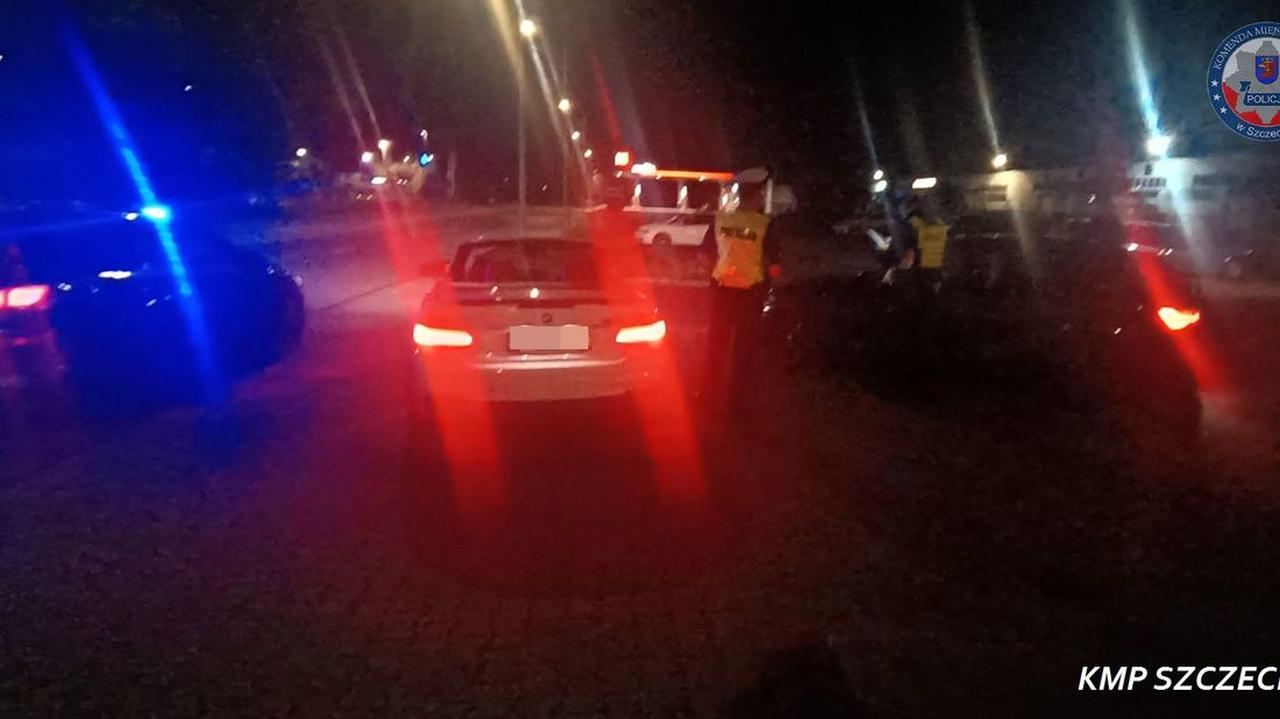 Umówili się na wyścig ulicami miasta, stracili prawa jazdy