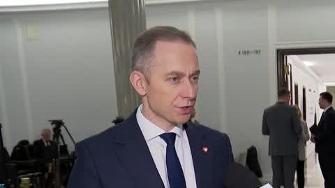 lajf adamek 1