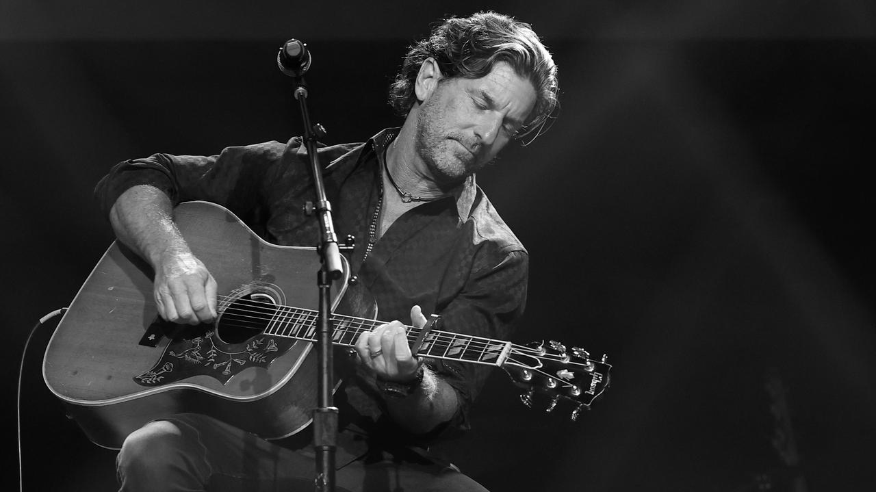 Nie żyje Brett James. Zginął w katastrofie samolotu