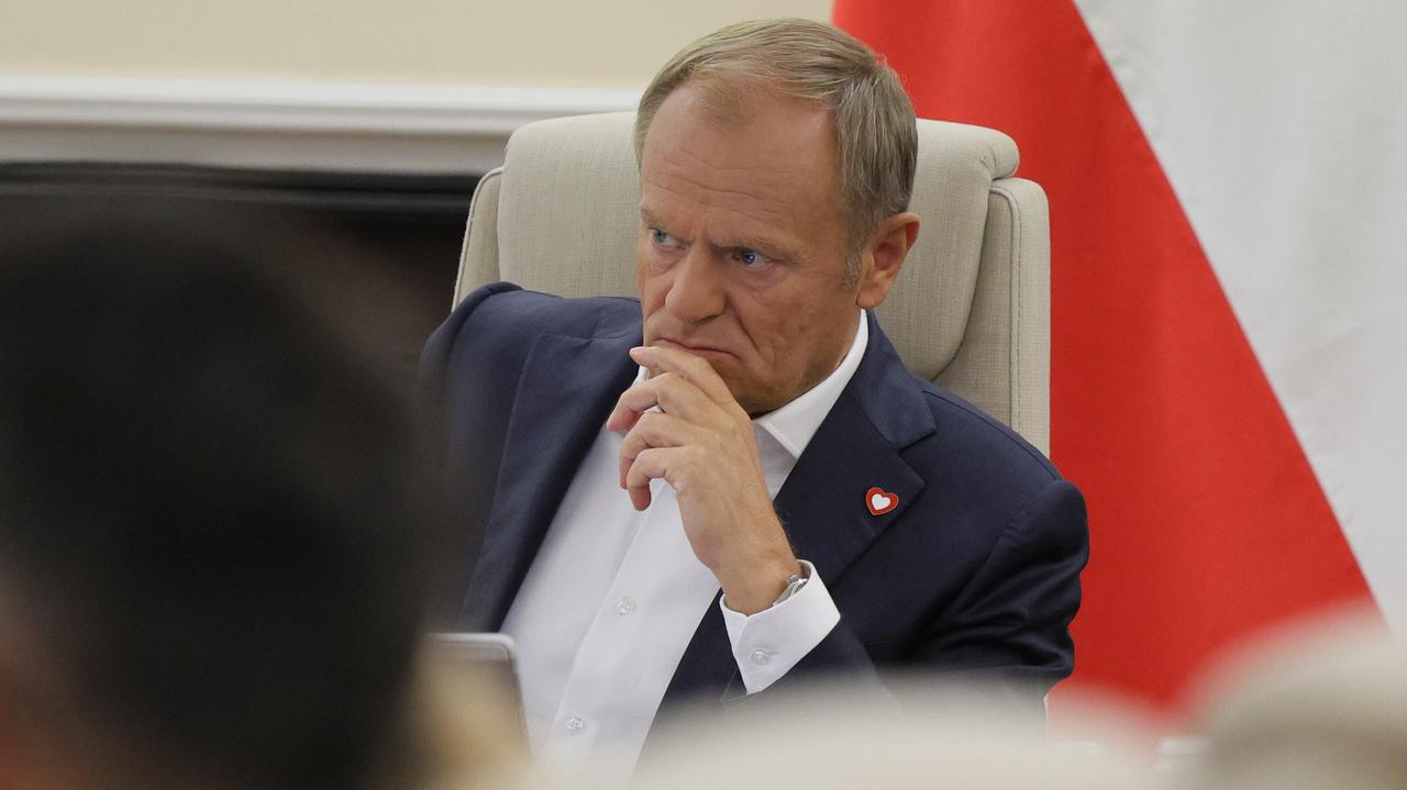 Who will Tusk and who will Kaczyński nominate? The way  of candidates for the presidency is not easy