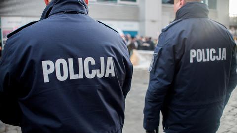 Szef MSWiA zapowiada dodatki dla policjantów. "Ich służba jest szczególnie trudna w czasie pandemii"