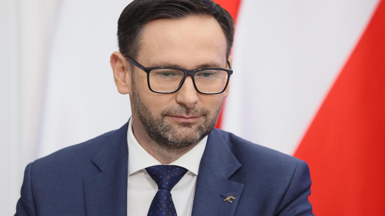 Szczerba: Obajtek przebywa poza Polską, przekazałem informację premierowi