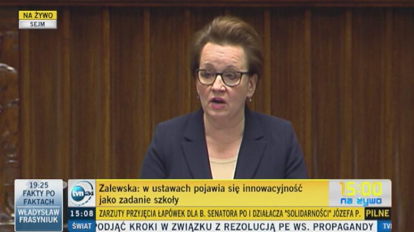 Anna Zalewska: Nauczyciel ma prawo realizować podstawę programową w dowolnym tempie