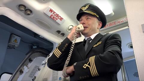 Pilot oświadczył się stewardessie na pokładzie samolotu lecącego z Warszawy do Krakowa