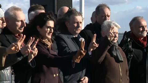 Samorządowcy na wspólnej konferencji prasowej o sprawie inwigilacji Pegasusem