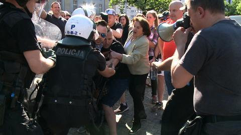 Starcia narodowców z policją w Katowicach. Nie chcieli się rozejść