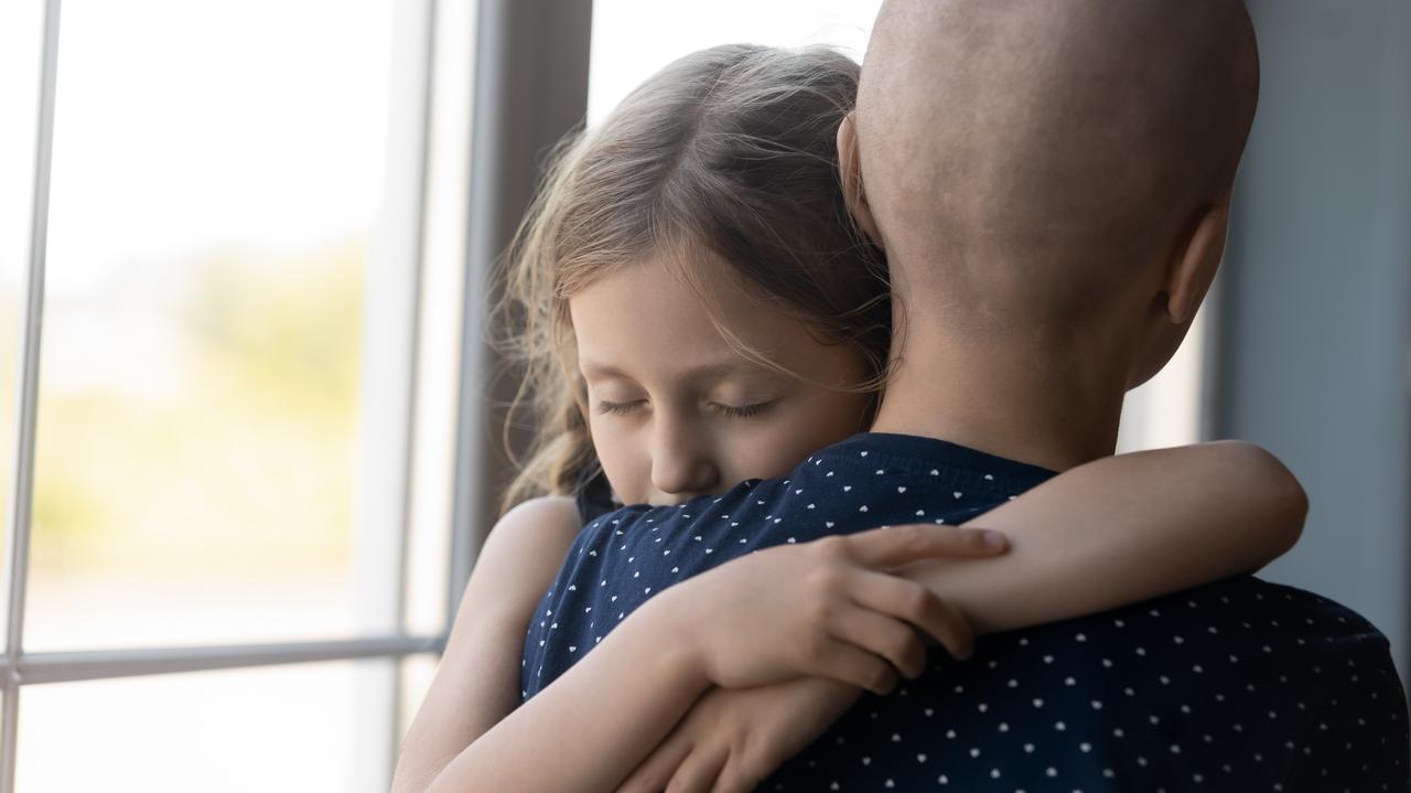 Bliscy znikają jak duchy. To boli bardziej niż choroba
