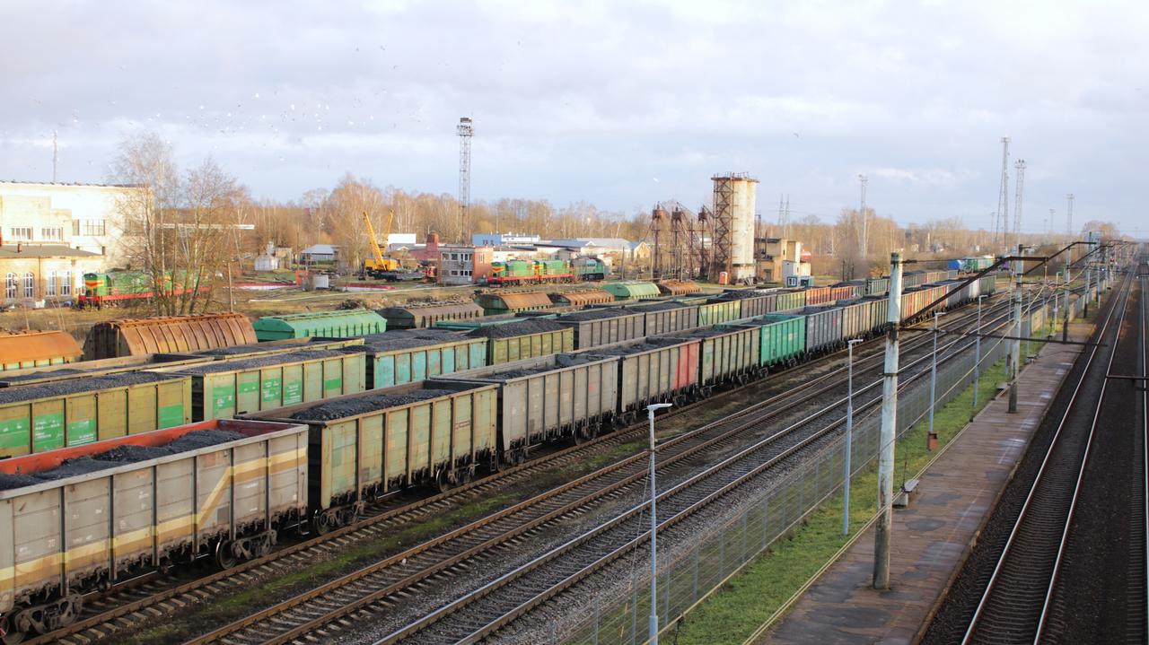 Wagony sprzedawane na złom. Oświadczenie PKP Cargo