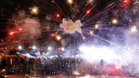 Starcia protestujących z policją w Tbilisi 