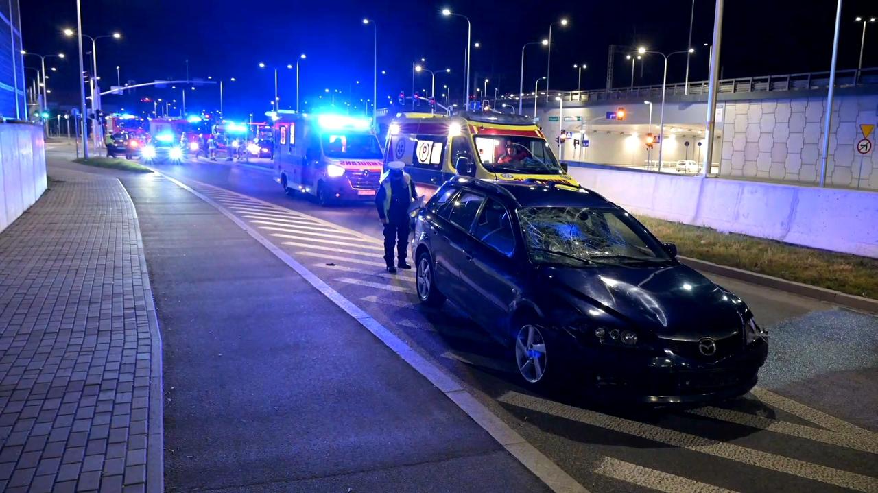 Pijany kierowca potrącił kobietę z dwójką dzieci. Akt oskarżenia