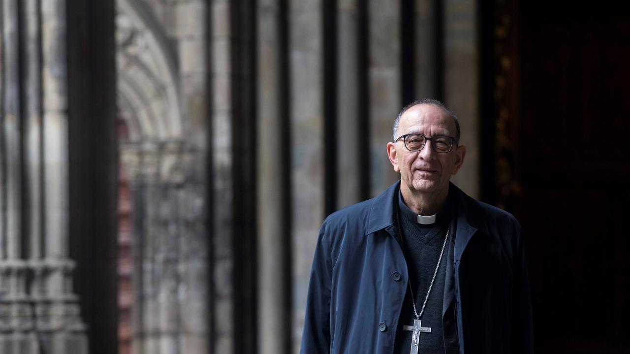 Marzył, by zostać księdzem i służyć gdzieś na wsi. Jest kardynałem