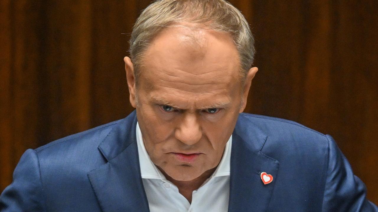 "Wy macie wyłącznie złotówki w oczach". Papa wchodzi w kampanię prezydencką
