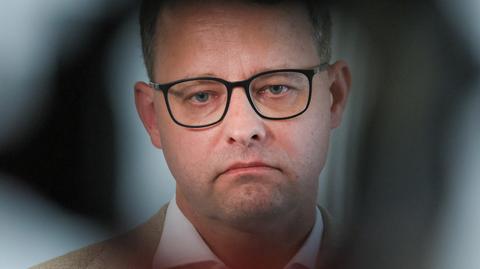 Leniwy poseł. Bez głosowania i usprawiedliwienia