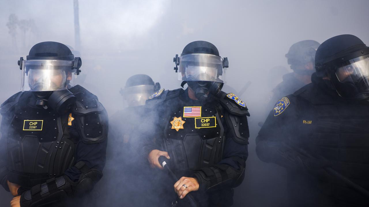 Трамп не исключает отправки военных. В Лос-Анджелесе растет напряженность