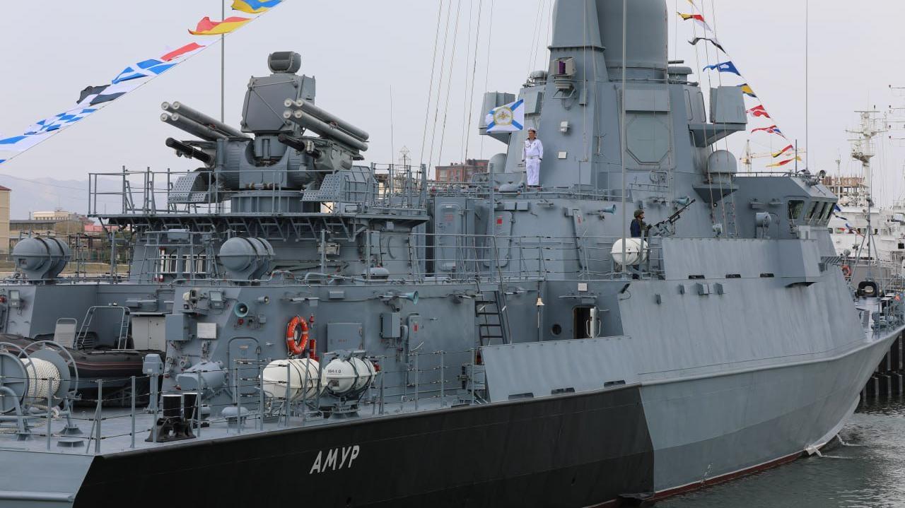 Rosyjski okręt wycofuje się na Morze Bałtyckie. Ucieka przed ukraińskim ostrzałem