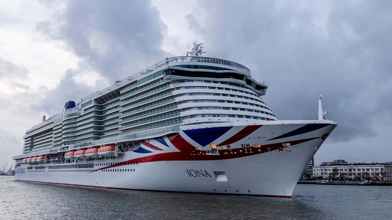 Wycieczkowiec unieruchomiony z powodu bananów