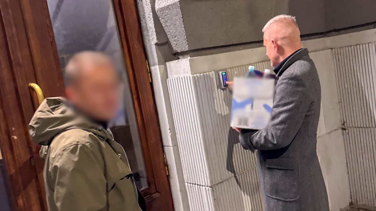 Od windykacji do milionów ze spółek Skarbu Państwa. To on stoi za firmą obsługującą PZPN