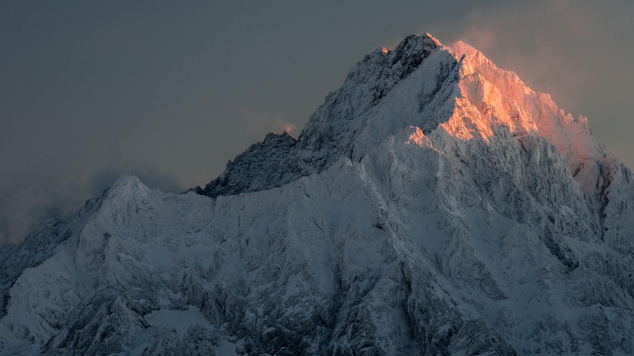 Tragedia w Tatrach. Lawina zeszła na wspinacza