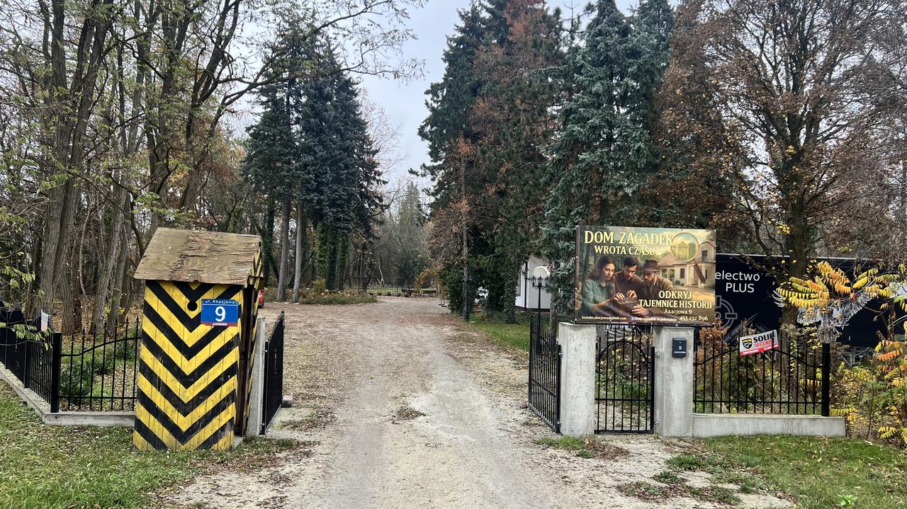 Ruch prokuratury w sprawie willi plus