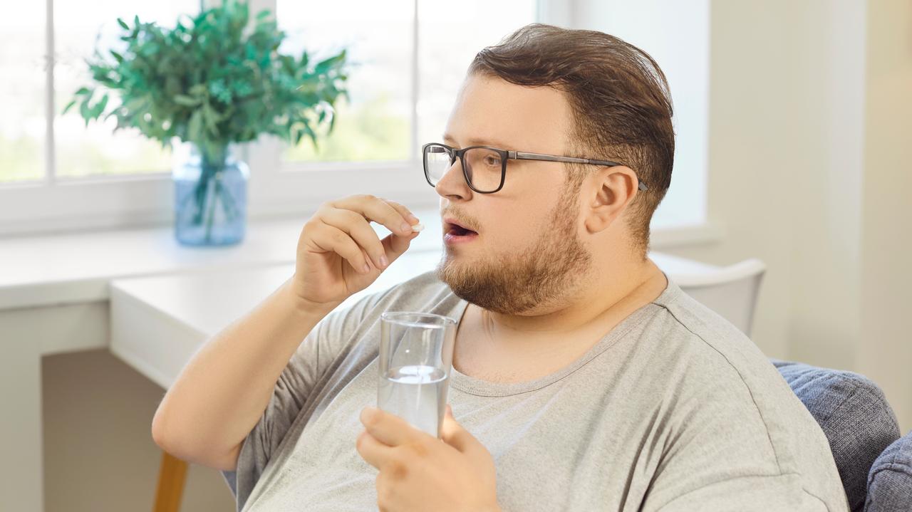 Tabletka, nie zastrzyki. AI stworzyła lek odchudzający. Wyniki są imponujące