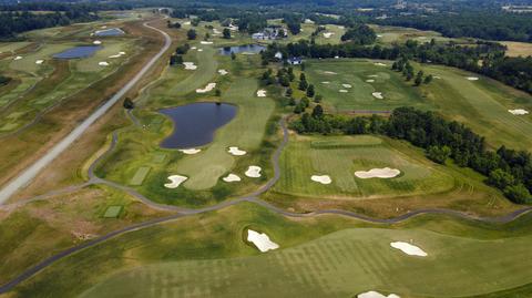 Bedminster. Okolice posiadłości i pola golfowego Donalda Trumpa