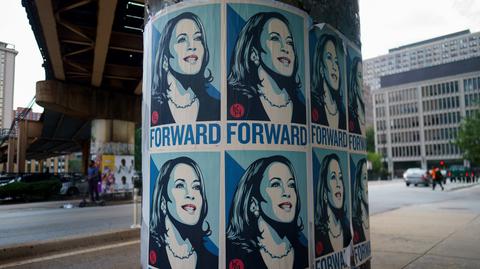 Kamala Harris niespodziewanie pojawiła się podczas pierwszego dnia konwencji Partii Demokratycznej 