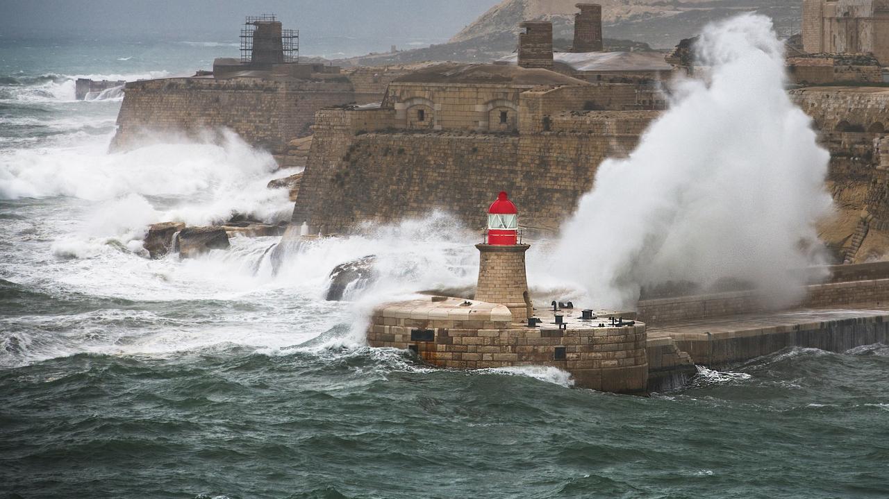 Poszukują nastolatki, która wpadła do morza. Maltańskie media: to Polka