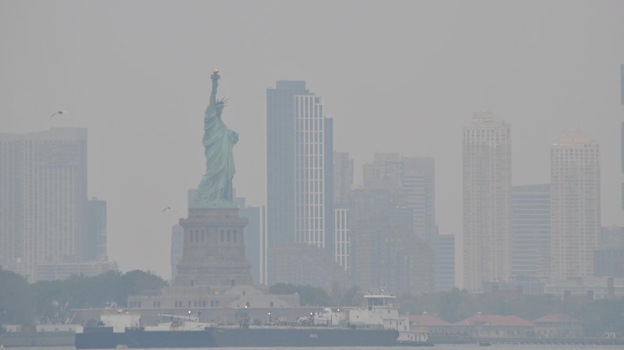 Przybyło osób, które oddychają powietrzem pełnym szkodliwych substancji