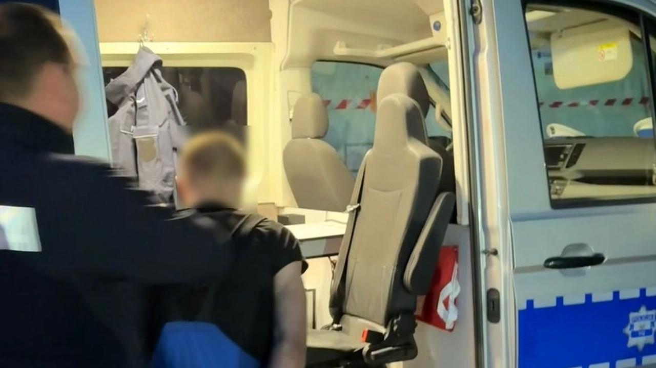 Próbował uciec przed kontrolą, był pijany i miał dwa sądowe zakazy