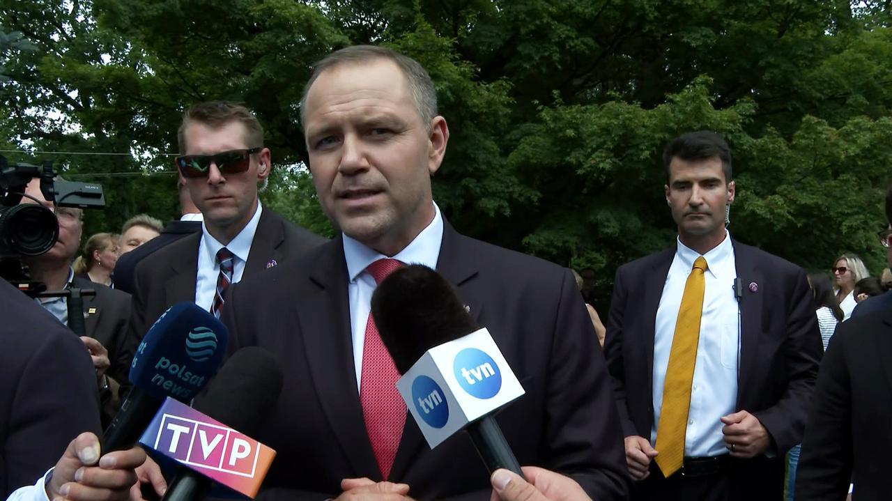Prokuratura chce przesłuchać notariusza w sprawie kawalerki Nawrockiego