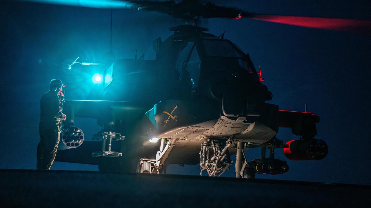 Wojskowe śmigłowce nad domem znanego muzyka. Armia zapowiada "odpowiednie działania"